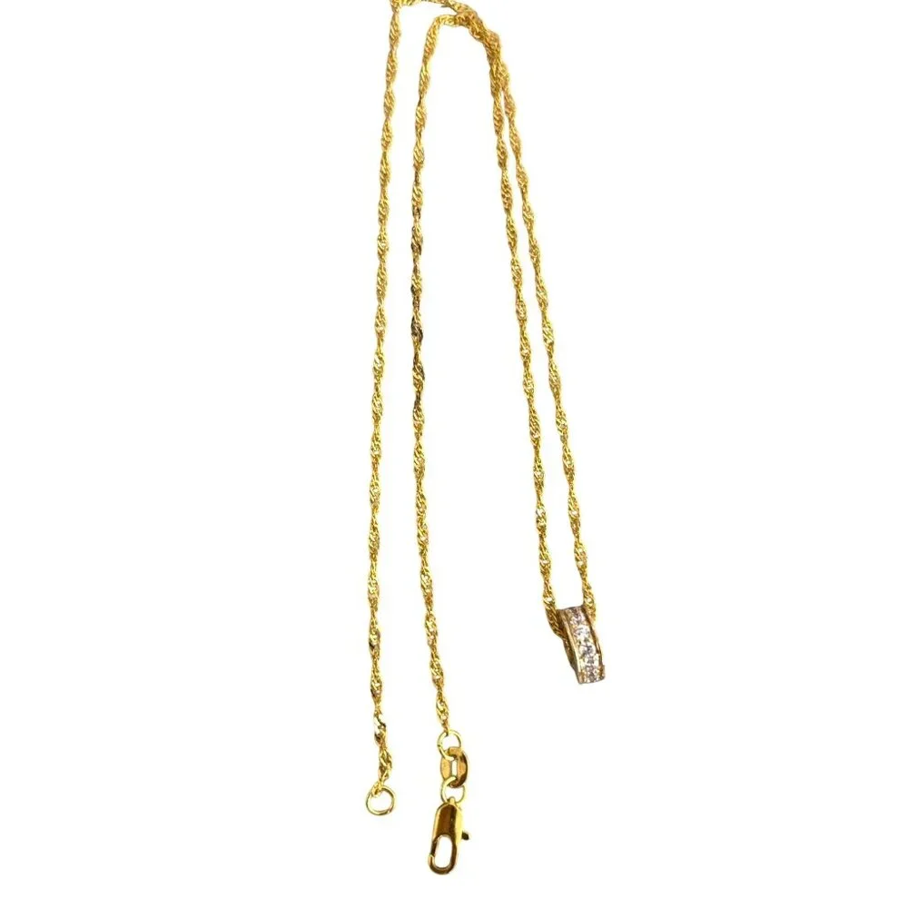 Gold Plated Rope Chain Necklace With Crystal-Embellished Pendant 18 Inches Lobst